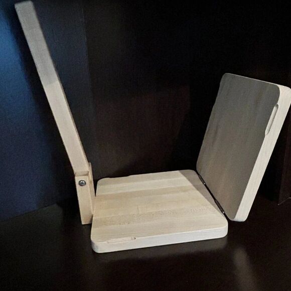 Custom Handmade Wooden Tortilla Press – Heavy-Duty Maple – 11.5” - Picture 2 of 6